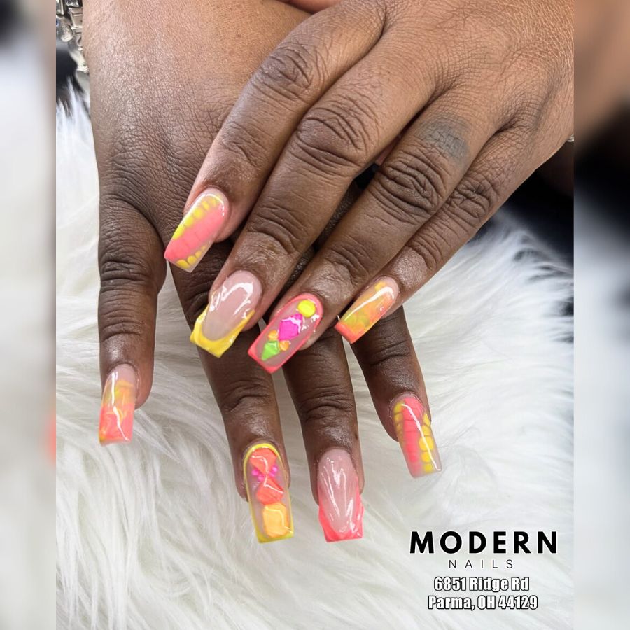 Great Nails, Greater Days